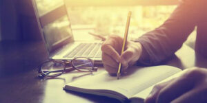 نویسندگی خلاقانه